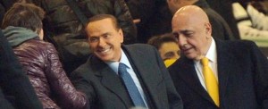 Berlusconi-Galliani-handshake490epa_9